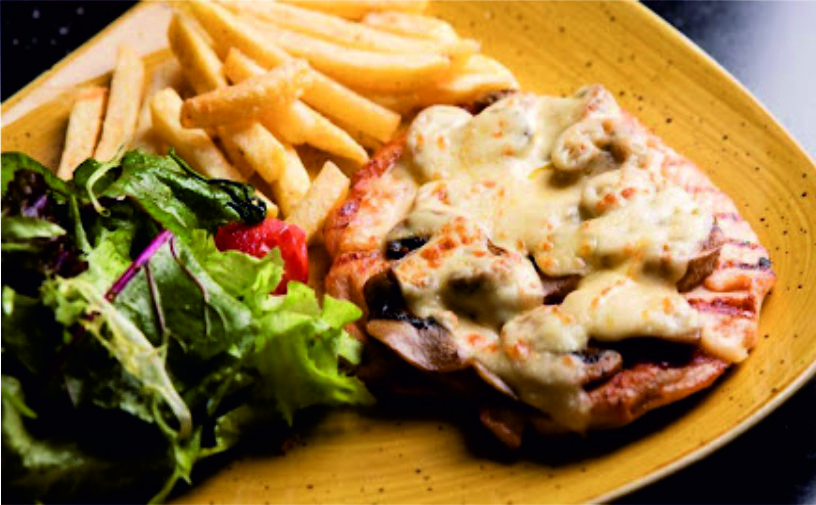 Gegrilltes Hähnchenfilet mit Pilzsauce